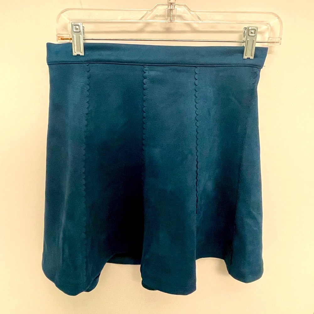 Blue mini skirt - Small. Never been worn. Mi Ami